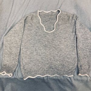 Sweater waist length